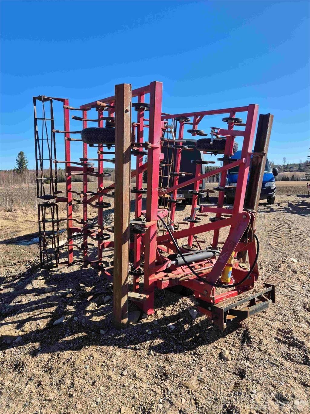 VM 450 S-piikkiäes Harver