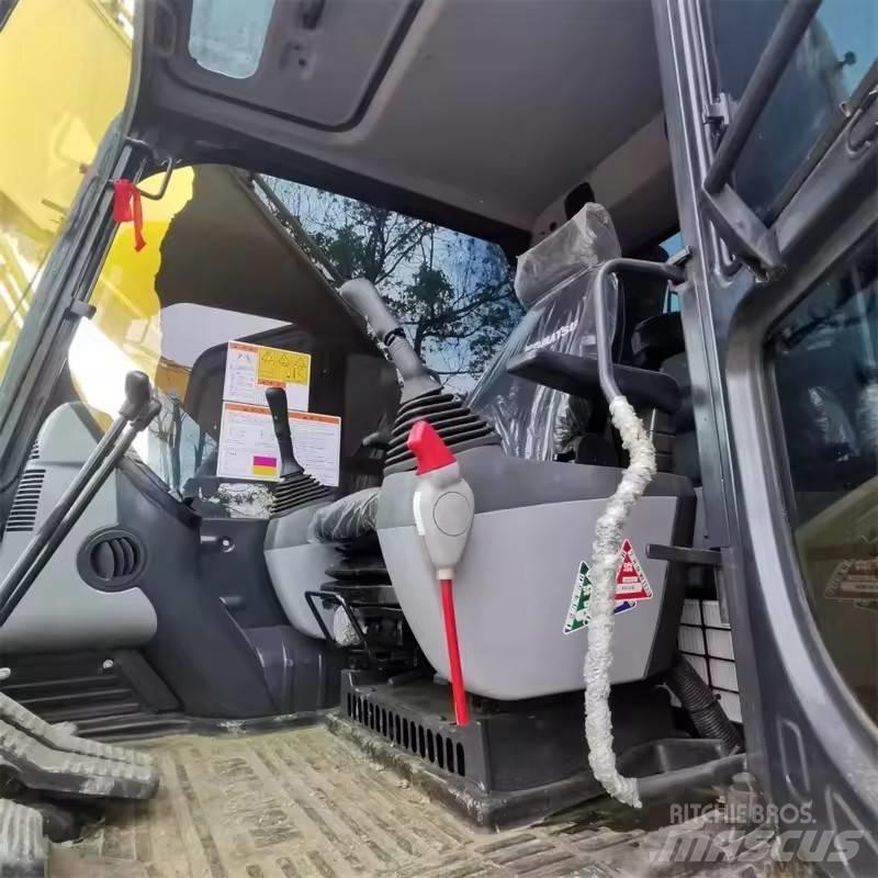 Komatsu PC270 Beltegraver