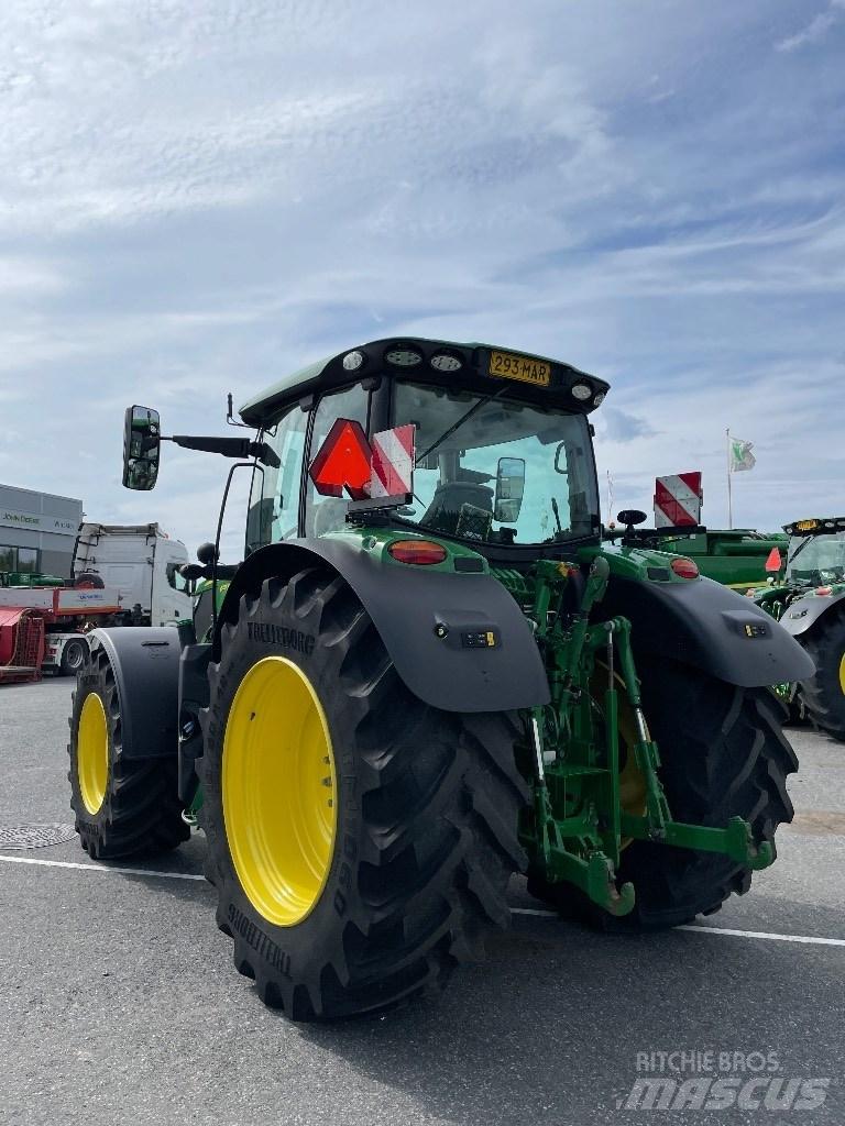 John Deere 6155R Traktorer