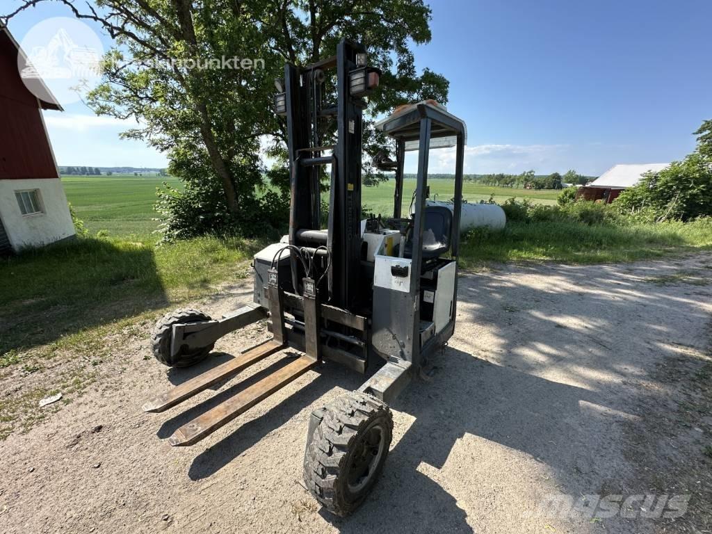 Terberg RE 4-35 Andre lastebiler