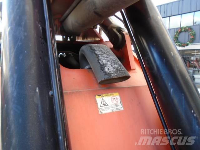 JLG 8042 Teleskoplastere