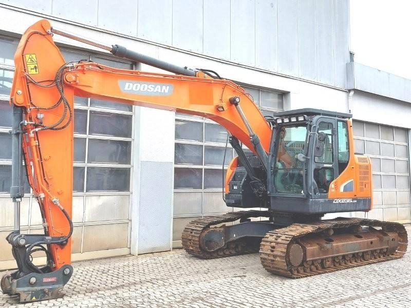 Doosan DX 235 LCR-5 Beltegraver