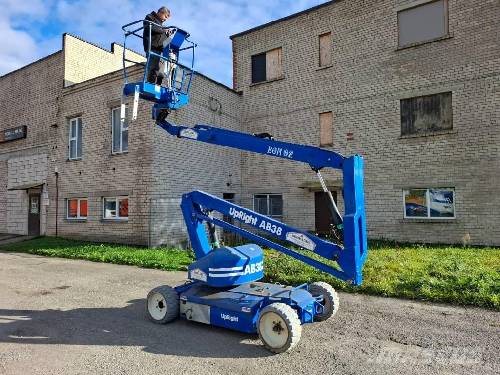UpRight AB38N Leddede bomlifter