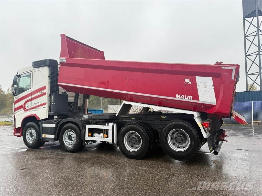 Volvo FH540 8x4 Tippbil