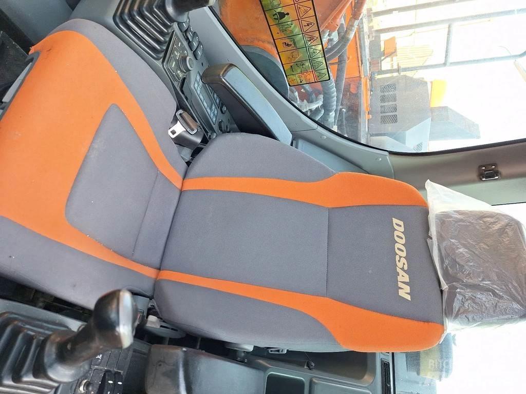 Doosan DX235lc Beltegraver