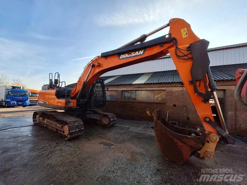 Doosan DX235lc Beltegraver