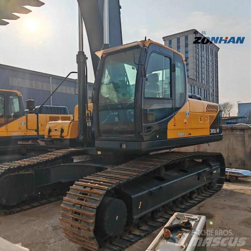 Hyundai 305L Beltegraver