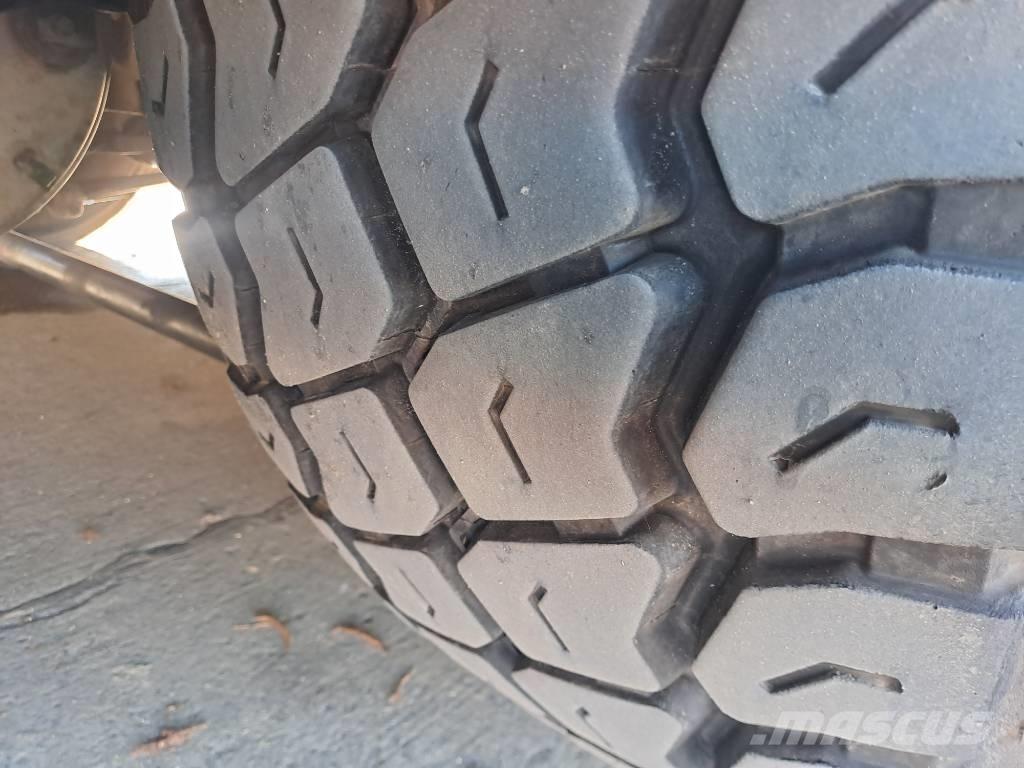 Spierings SK 599 AT5 Selvreisende tårnkran