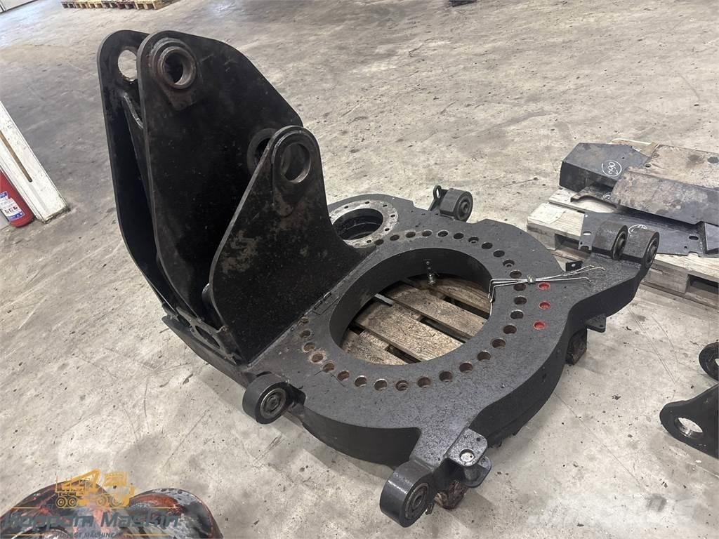 Komatsu 270H Skogsmaskinkraner