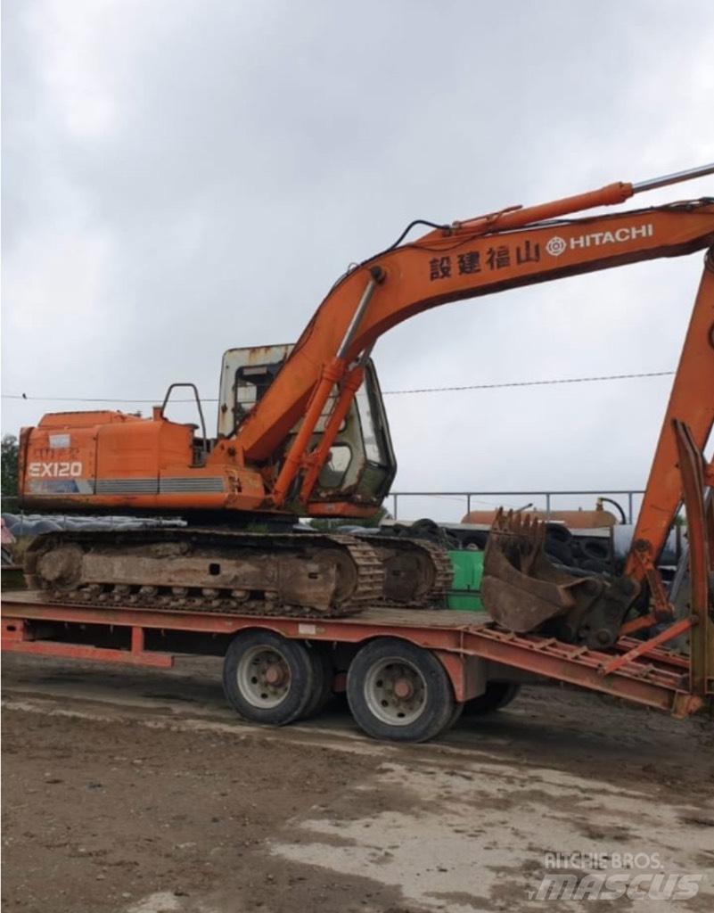 Hitachi EX 120-1 Beltegraver