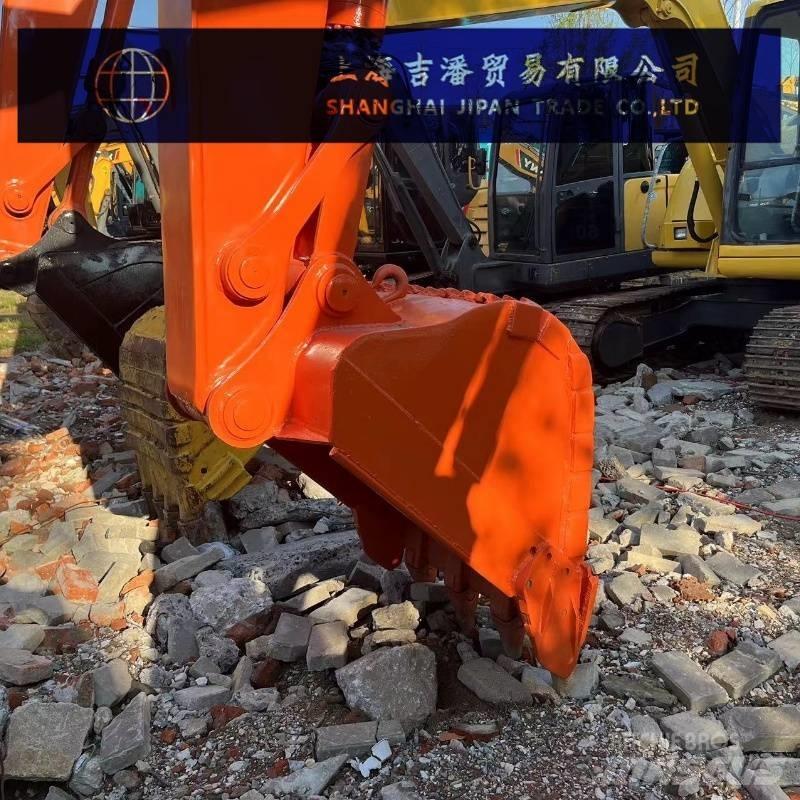 Hitachi ZX 135 Beltegraver