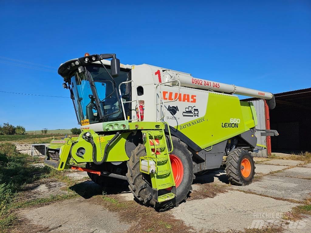 CLAAS Lexion 660 Skurtreskere