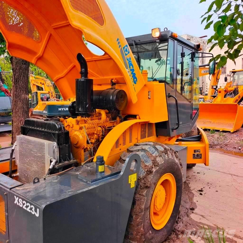 XCMG XS 223 J Valsetog