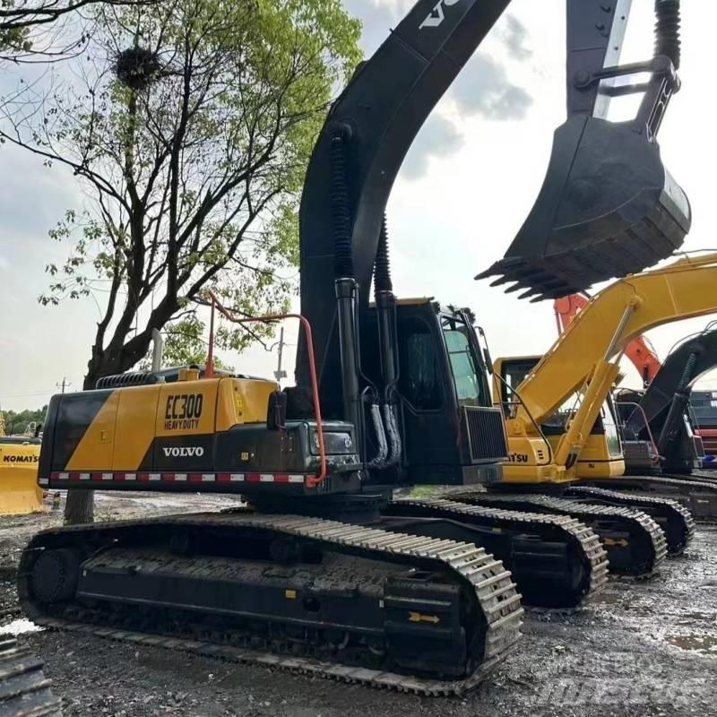Volvo EC300 Beltegraver