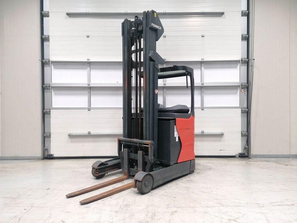 Linde R14-01 Skyvemasttruck