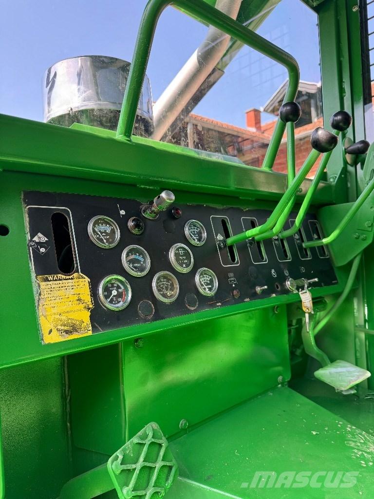 Timberjack 450B Traktor med skogsutstyr