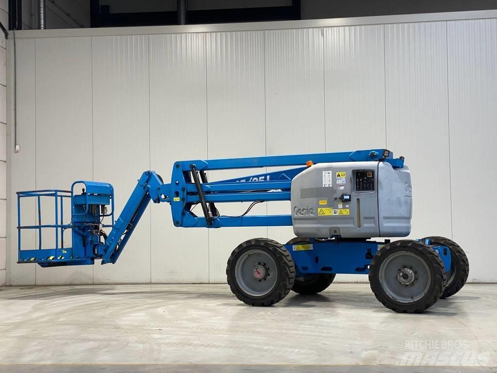 Genie Z-45/25 Leddede bomlifter