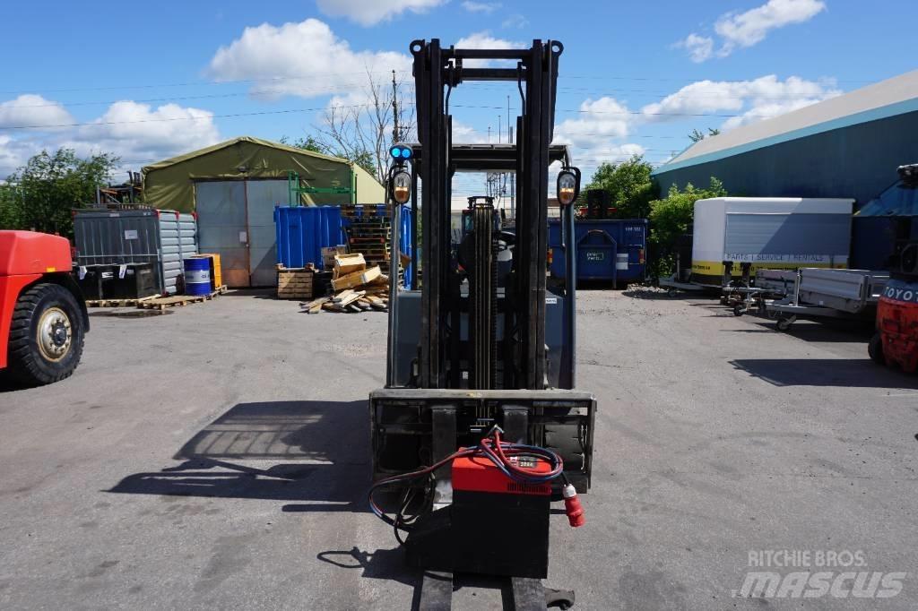 Toyota 8FBMT35 Elektriske trucker