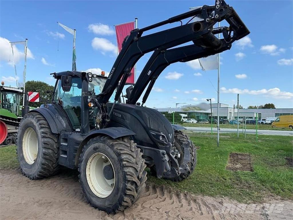 Valtra T 254 Versu Traktorer