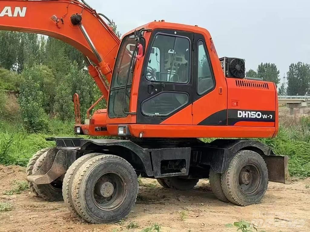 Doosan 150 W-7 Hjulgravere