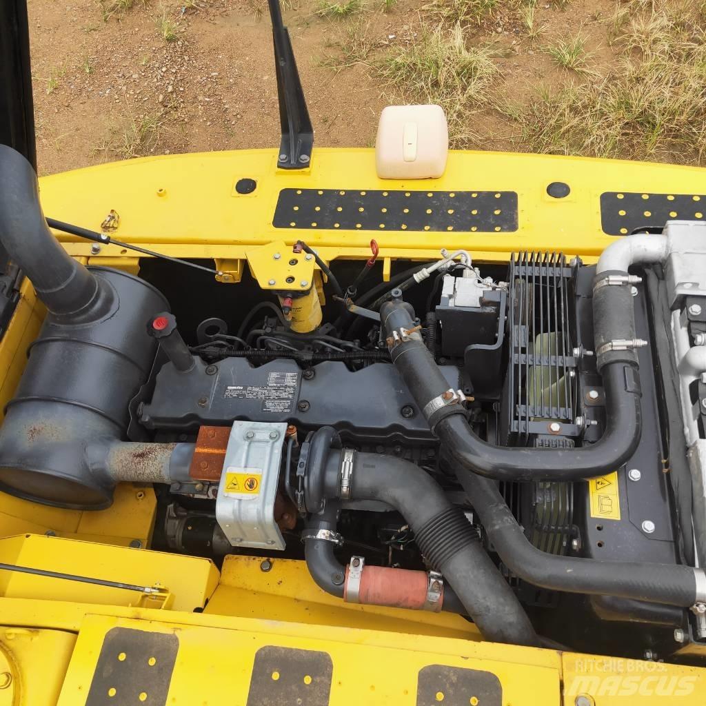 Komatsu PC200-8 Beltegraver