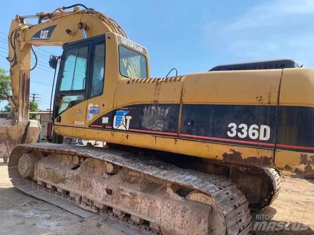 CAT 336 D Beltegraver