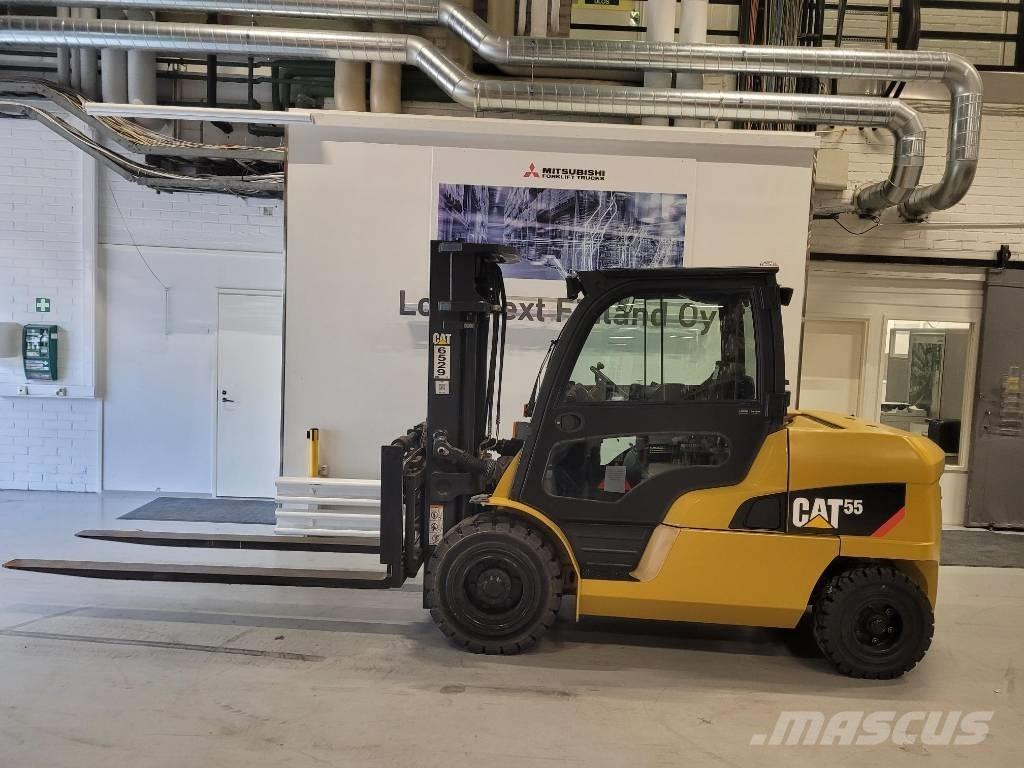CAT DP55 NB Diesel Trucker