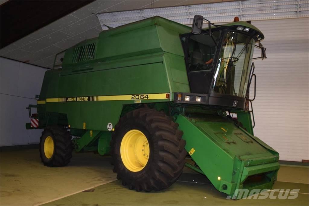 John Deere 2064 Skurtreskere