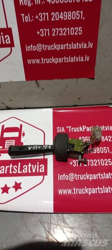 Volvo FH 12.   3172171 Førerhus og Interiør