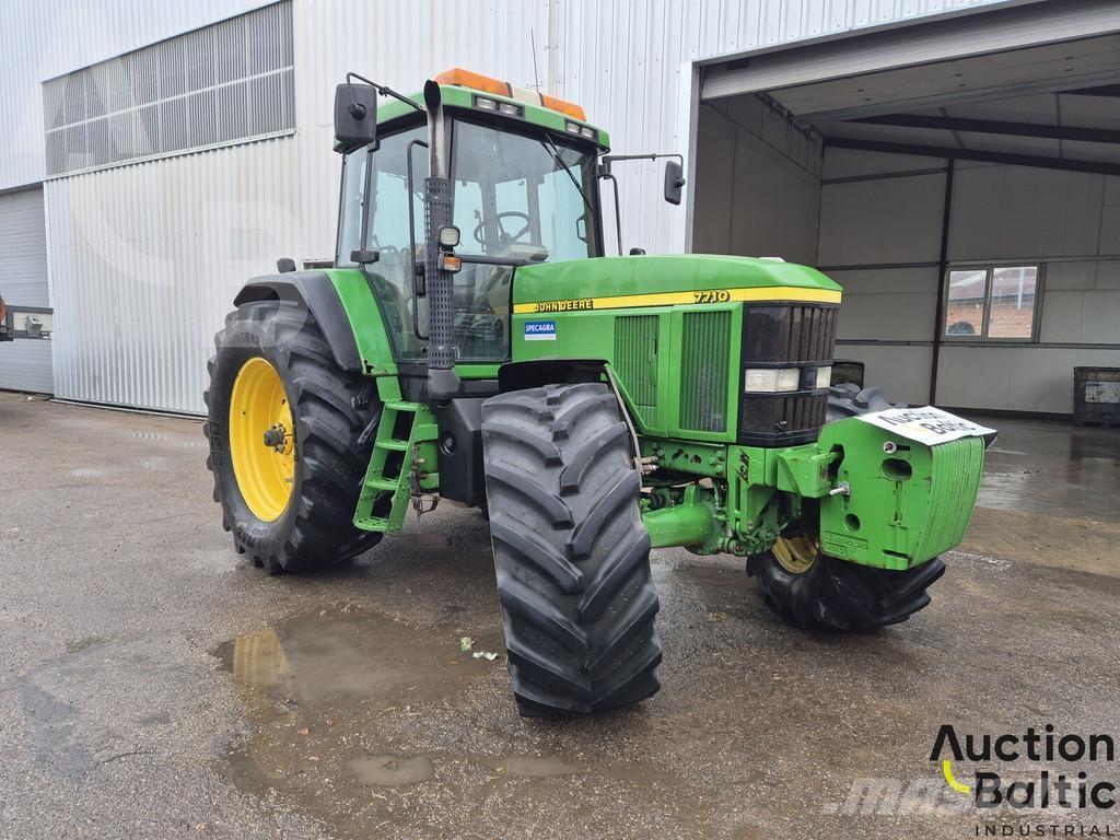 John Deere 7710 Traktorer