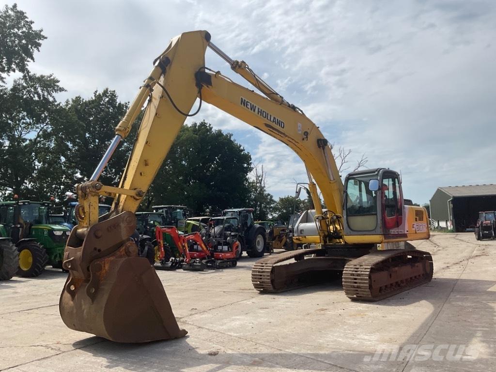 New Holland E 305 Beltegraver