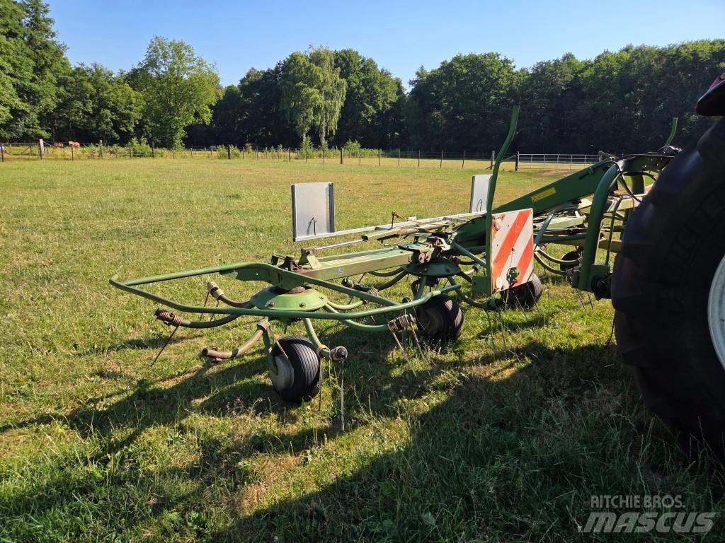 Krone KW 5.50/4x7 Raker og høyvendere