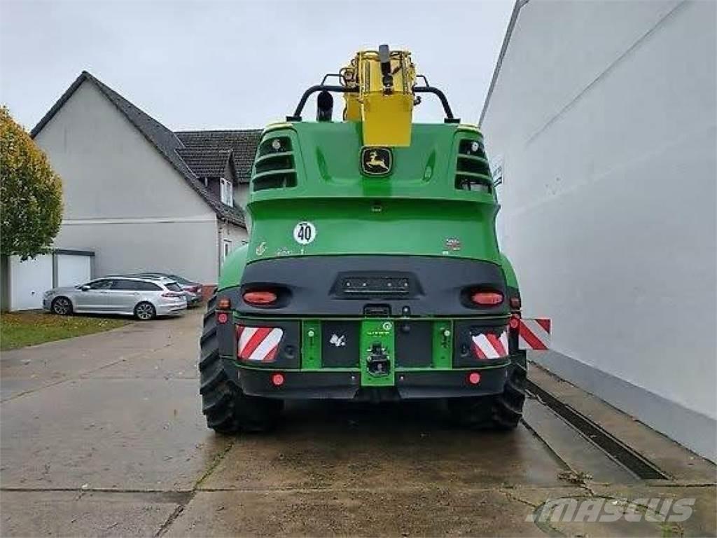 John Deere 8600 Selvdrevne fôrhøstere
