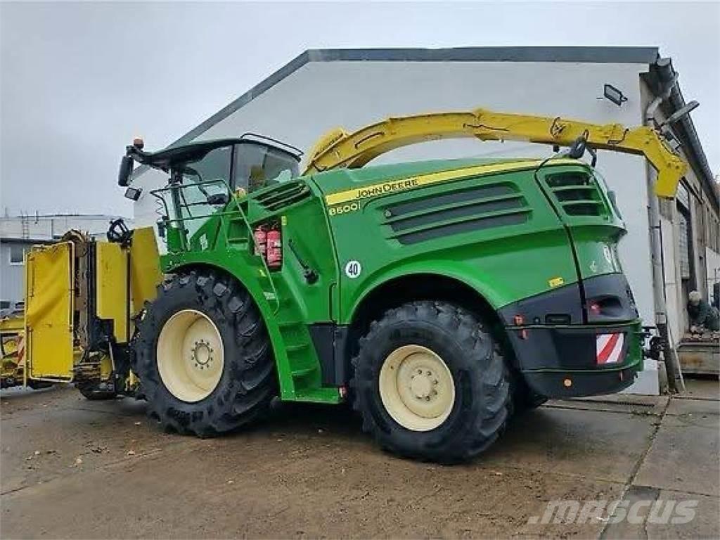 John Deere 8600 Selvdrevne fôrhøstere