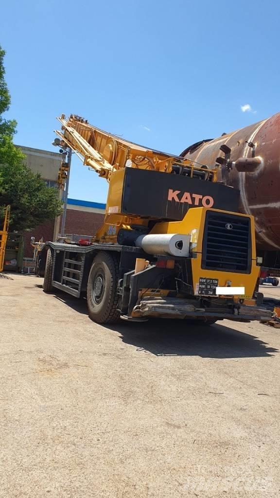 Kato SS 500 Røff terreng kraner