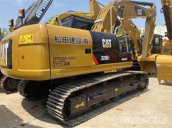 CAT 320 D2 Beltegraver