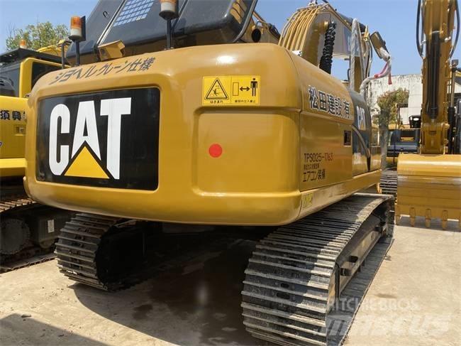 CAT 320 D2 Beltegraver