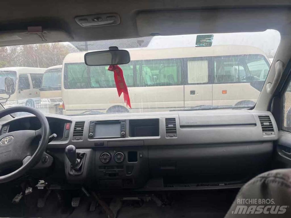 Toyota Hiace Intercity busser