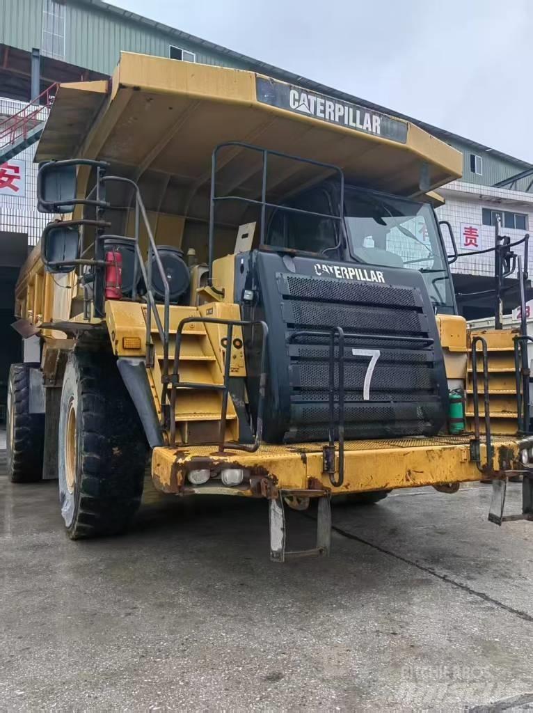 CAT 777E Rammestyrte Dumpere