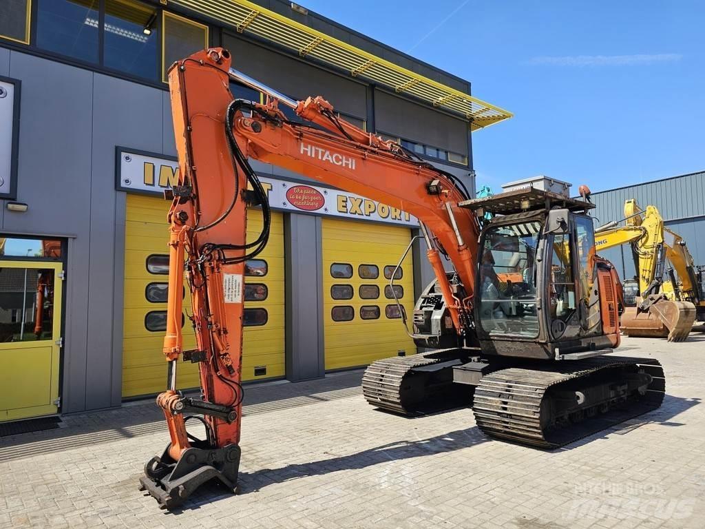 Hitachi ZX135US-5B Beltegraver
