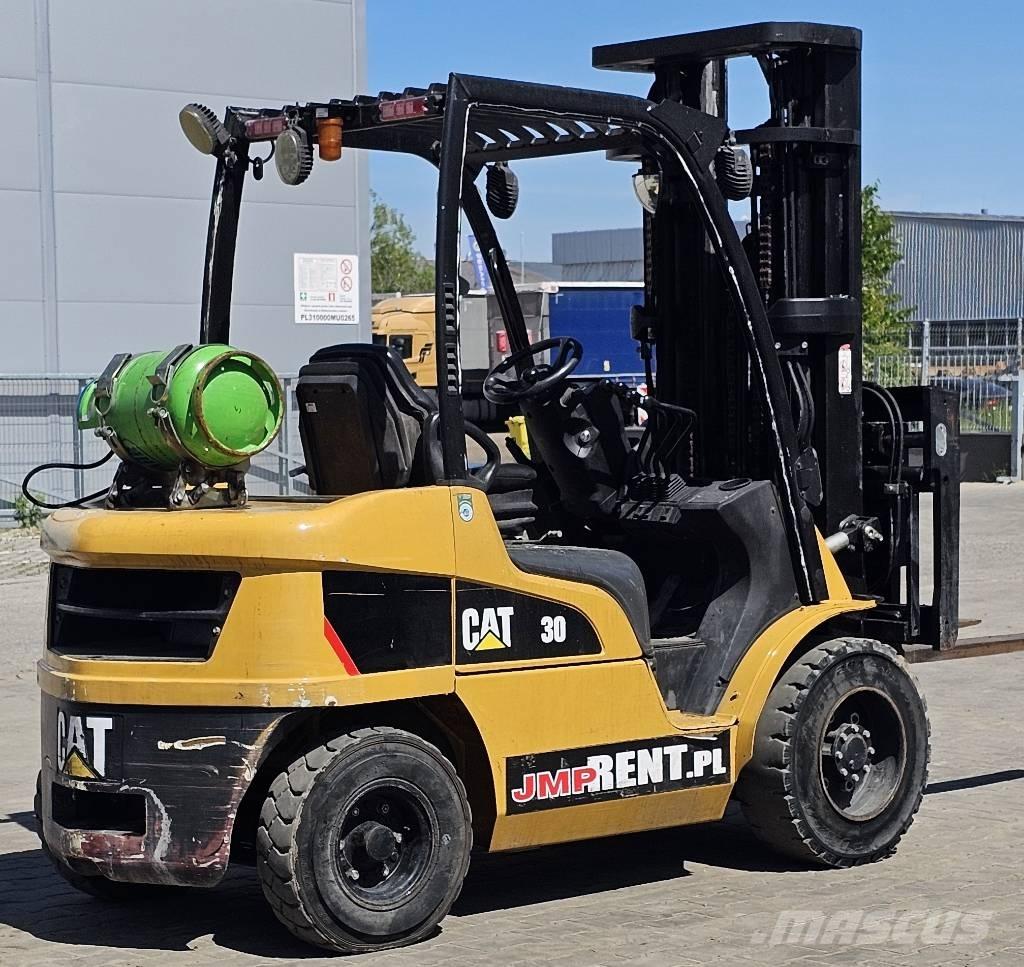 CAT GP 30 N Propan trucker