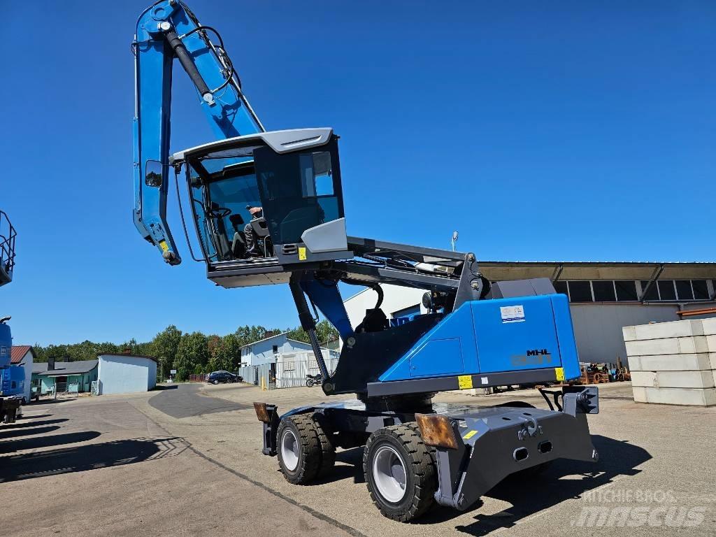 Fuchs MHL 331 Gravemaskiner for avfallshåndtering