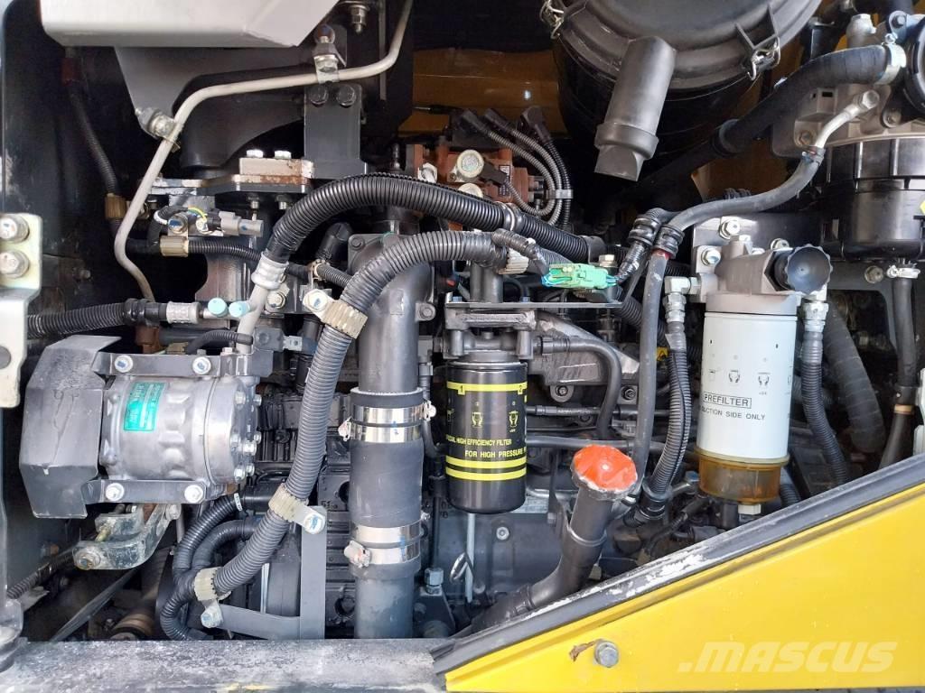 Komatsu WA270-7 Hjullastere