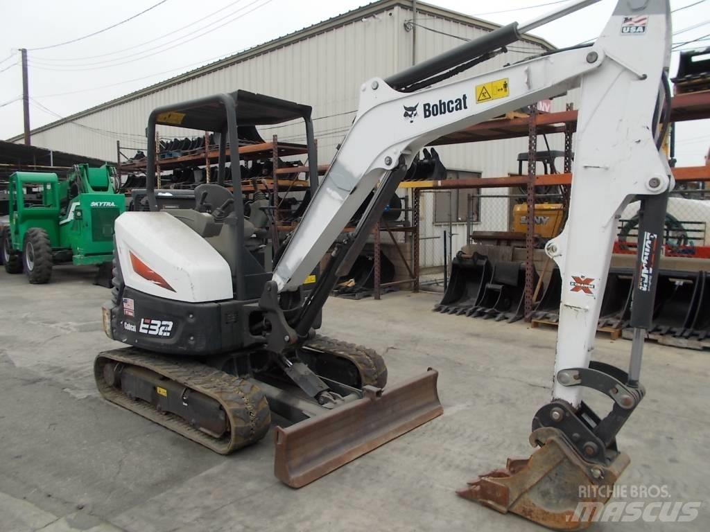 Bobcat E32i Minigravere <7t