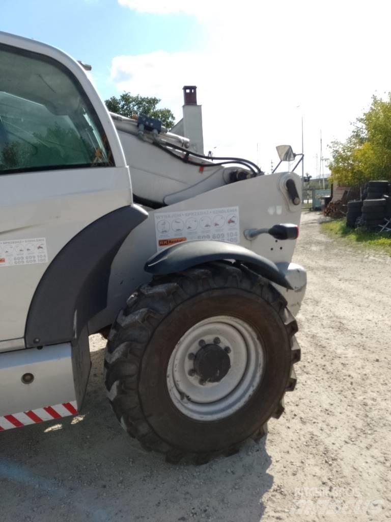 Manitou MT 1440 Traktorgravere