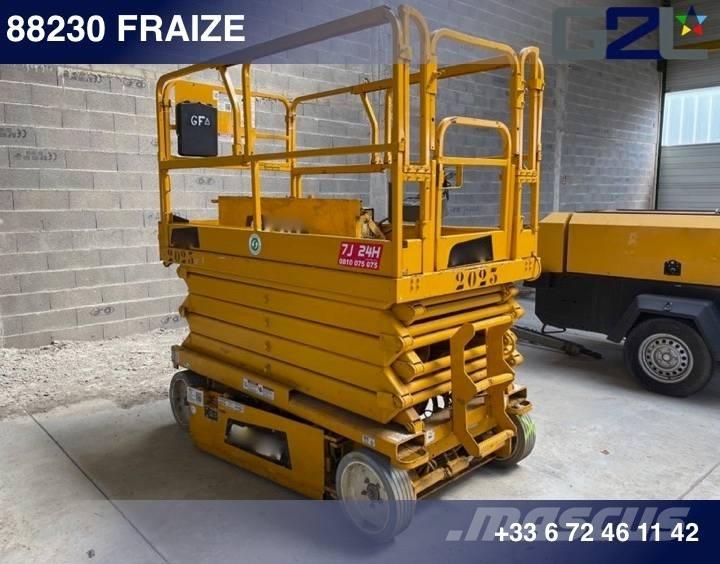 JLG 3246 ** A REPARER** Sakselifter