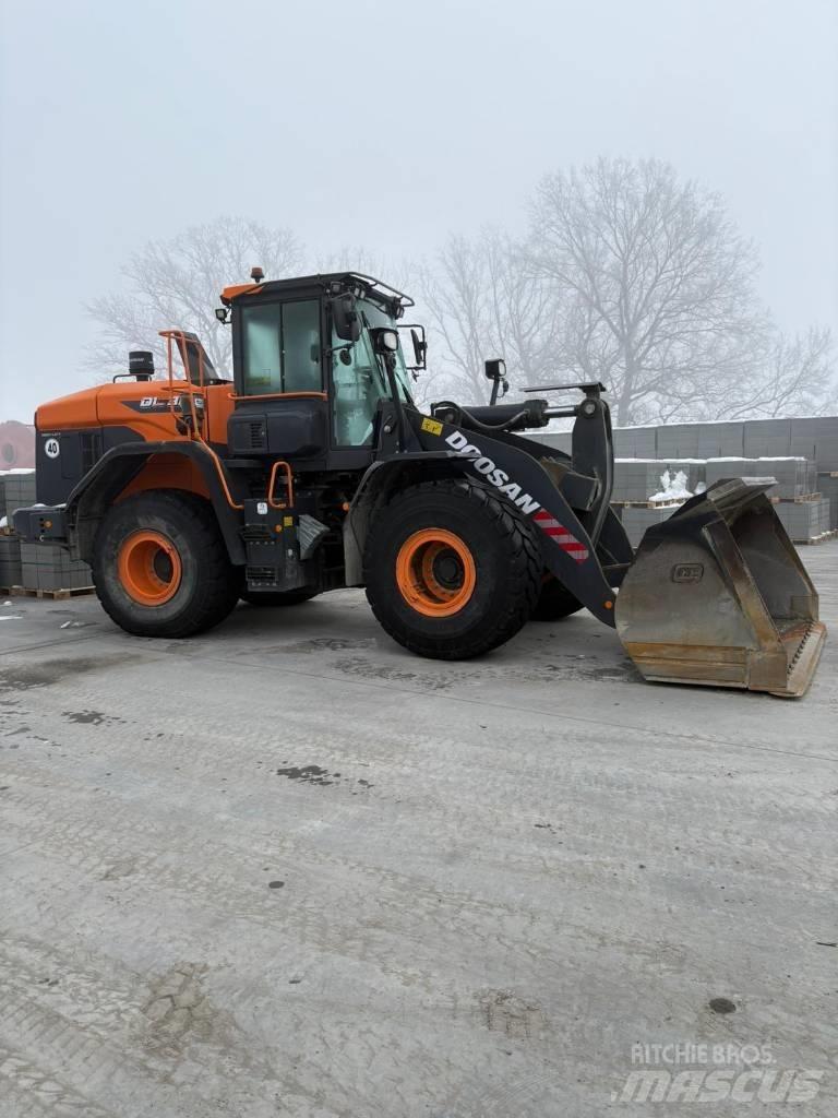 Doosan DL 320-7 Hjullastere