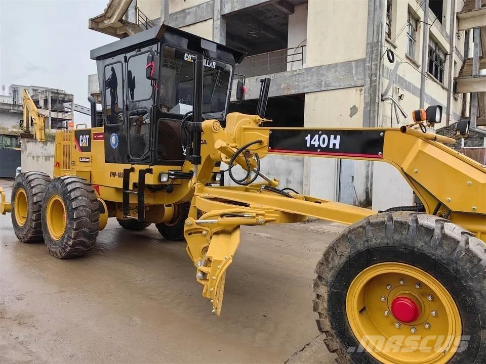 CAT 140H Veihøvler