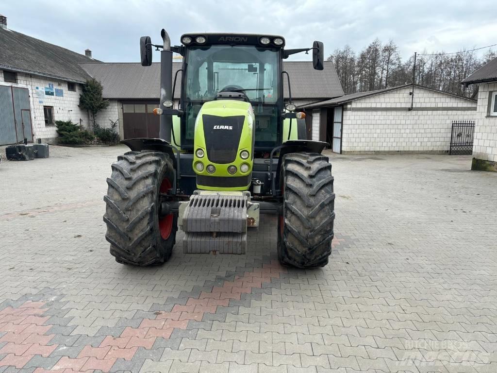CLAAS Arion 640 Traktorer