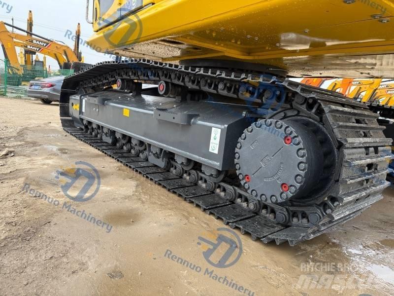 Komatsu PC 220-8 Beltegraver